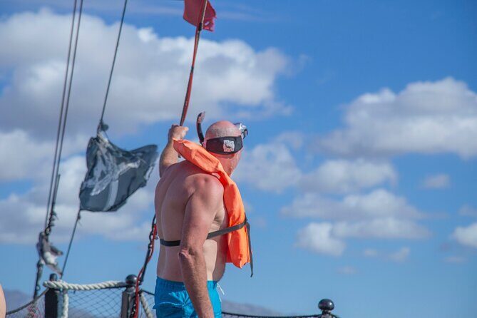 Treasure Hunt Snorkeling in Aguas Claras with Food Included - Who Should Consider This Tour?