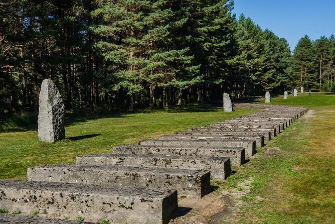 Treblinka Concentration Camp, Heartbreaking Tour from Warsaw - Detailed Breakdown of the Itinerary
