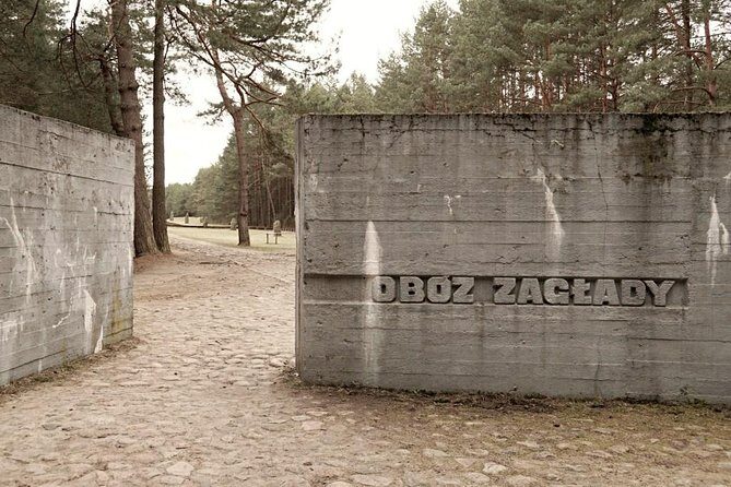 Treblinka Death Camp 6 Hour Private Tour from Warsaw - Key Points