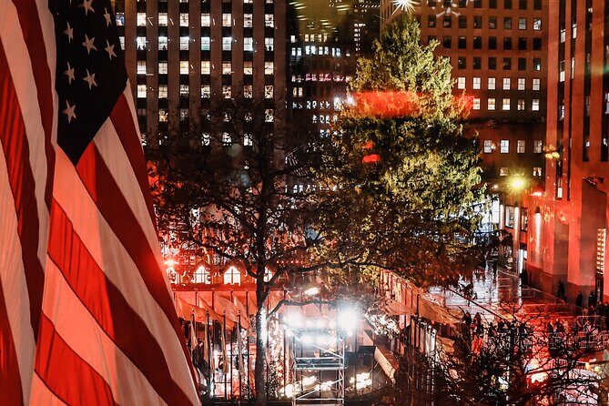Tree Lighting Ceremony Indoor Viewing from 45 Rockefeller Center - The Pros and Cons
