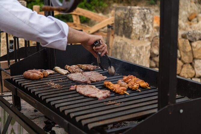 Treurer Mediterranean Barbecue Night - Discover the Treurer Mediterranean Barbecue Night: A Foodie’s Evening in Mallorca