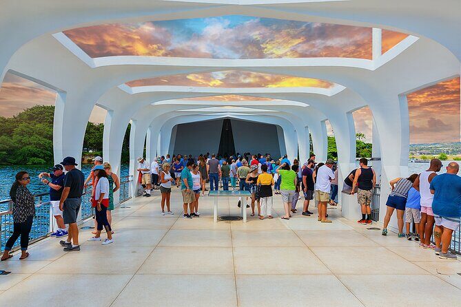 Tribute to Pearl Harbor Arizona Memorial and Honolulu City Tour - Analyzing the Value