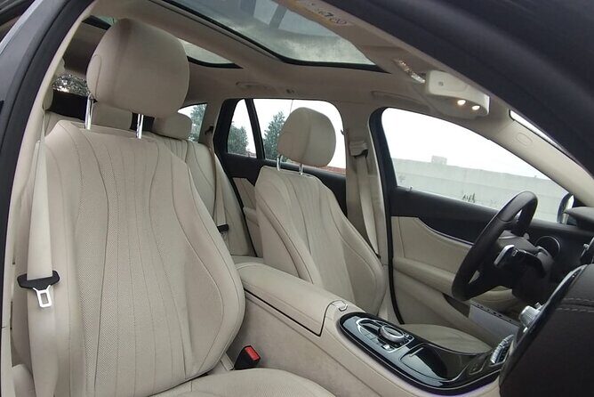 Trieste city or Cruise Port to Venice+water taxi Arrival Transfer - Transport Quality and Vehicle Details