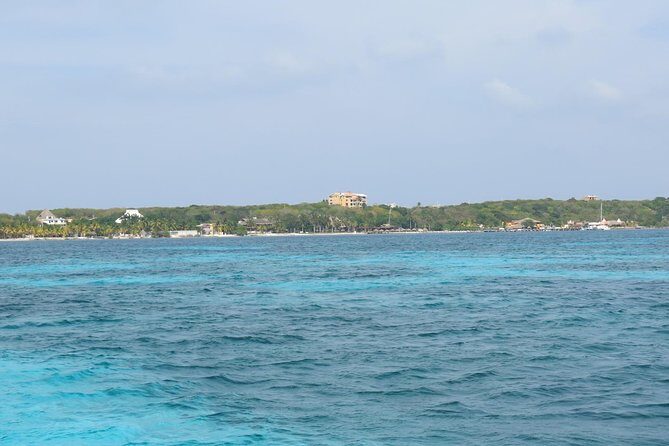 Trimaran La Lupita,Sail Away to Isla Mujeres from Cancun - What to Expect from This Sailing Experience