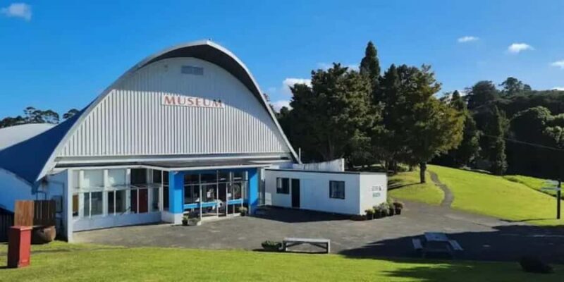 TrioDEAL MilkyWay GLOWWORM Cave, Kiwi Bird & Whangarei Falls - Who Is This Tour Best Suited For?