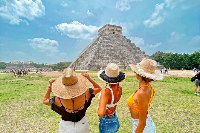 Trip to Chichen Itza with Buffet Breakfast and Saamal cenote - A Practical Look at the Chichen Itza Tour with Buffet Breakfast and Saamal Cenote