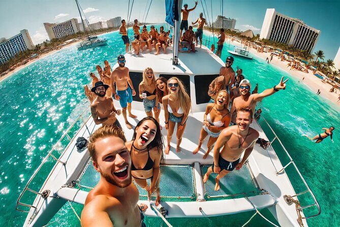 Trip to Isla Mujeres by Catamaran, with snorkeling and drinks - Exploring the Isla Mujeres Catamaran Tour: An Honest Take