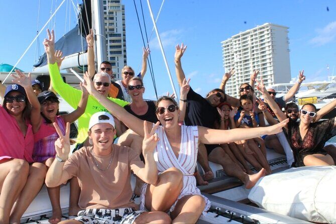 Trip to Isla Mujeres by Catamaran, with snorkeling and drinks - Who Should Consider This Tour?