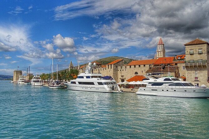 Trogir Private Walking Tour With A Professional Guide - What Will You See and Learn?