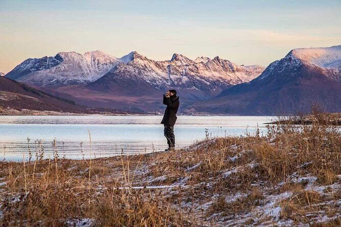Tromsø: Arctic Landscapes Hiking / Snowshoeing Tour in the wild - FAQ