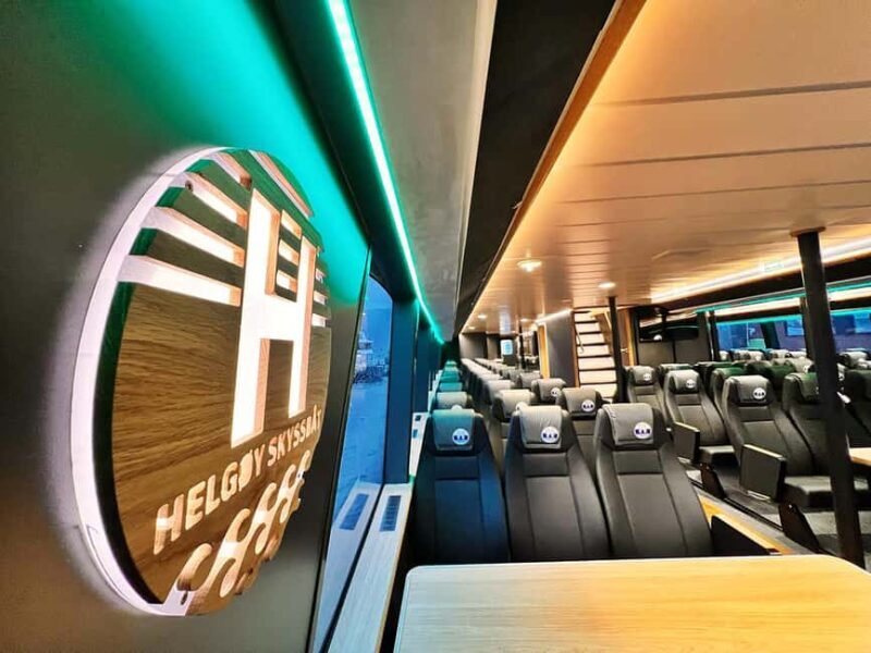 Tromsø: Arctic Sightseeing Cruise by catamaran - The Experience in Detail