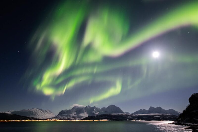 Tromsø: Aurora Borealis, Campfire, Hot Meal, Arctic Tour - What Travelers Say