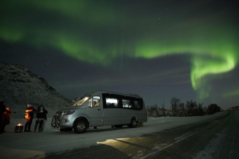 Tromsø: Chase Aurora in Minibus and Free Aurora Portrait - Key Points