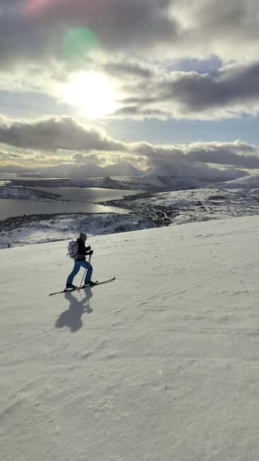 Tromsø: Easy Ski/Randonnee Guided Tour - Safety and Experience