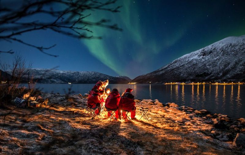 Tromsø: Expert Aurora Hunt - Thermal Gear, Food, Campfire - What the 7-Hour Experience Feels Like, From Pickup to City Drop-Off