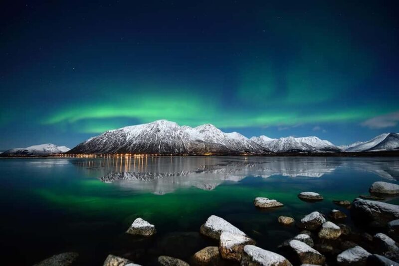 Tromsø: Northern Lights Bus Tour  Chase the Aurora Borealis - Tromsø: Northern Lights Bus Tour — Chase the Aurora Borealis