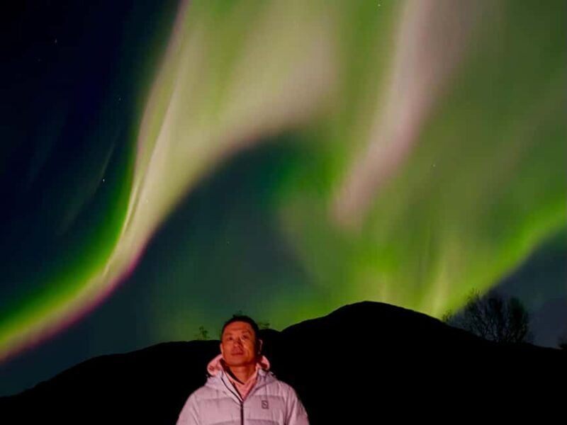 Tromsø: Northern Lights Chase with Bonfire and Snacks - Key Points