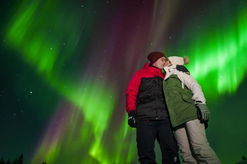 Tromsø: Northern Lights Hunt with Expert Aurora Guides - The Experience: How It All Comes Together