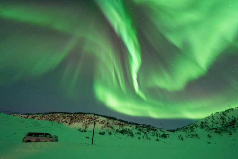 Tromsø: Northern Lights Hunt with Photos and Hot Food - What Makes This Tour Stand Out?