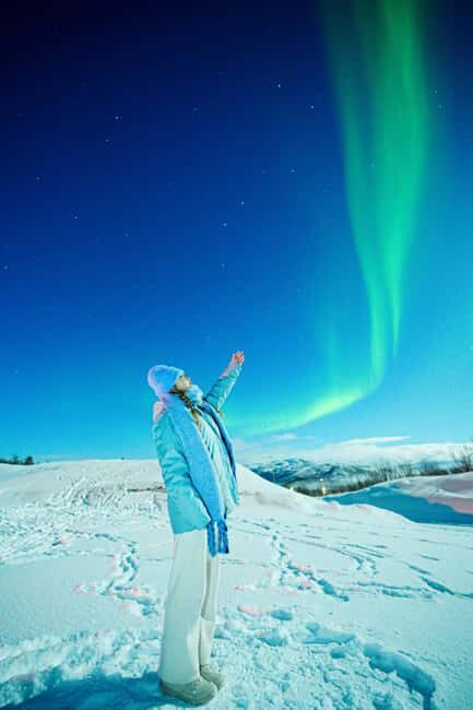 Tromsø: Northern Lights Pioneer Tour with Photos Included - What to Expect from the Tour