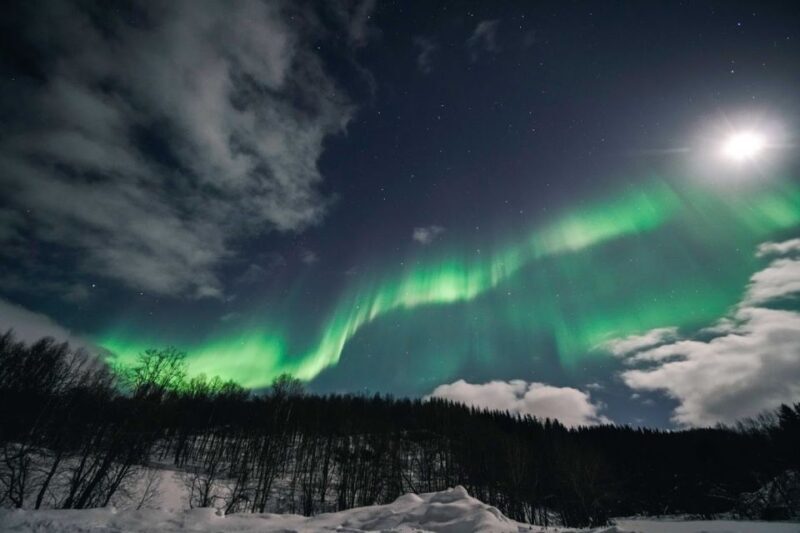Tromsø: Northern Lights Pioneer Tour with Photos Included - FAQs