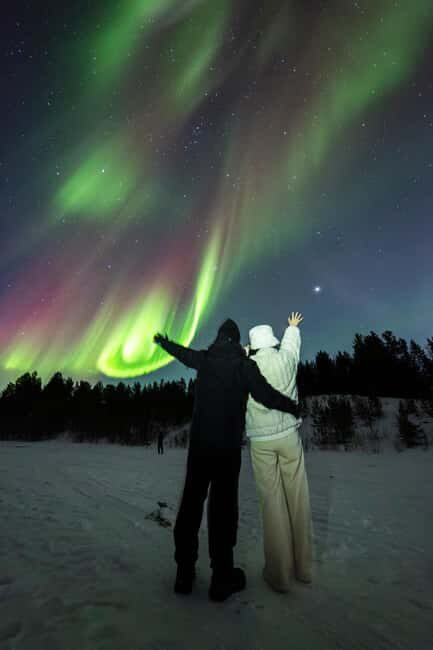 Tromsø: Northern Lights Tour with Local Stories & Photos - Who Should Consider This Tour?