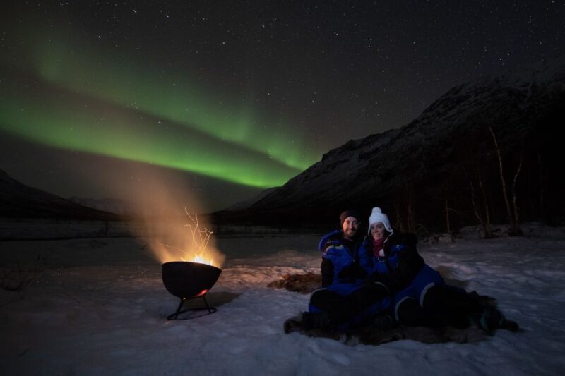 Tromsø: Private Aurora Chase with Meals, Campfire, Photos. - What to Expect from This Aurora Chase