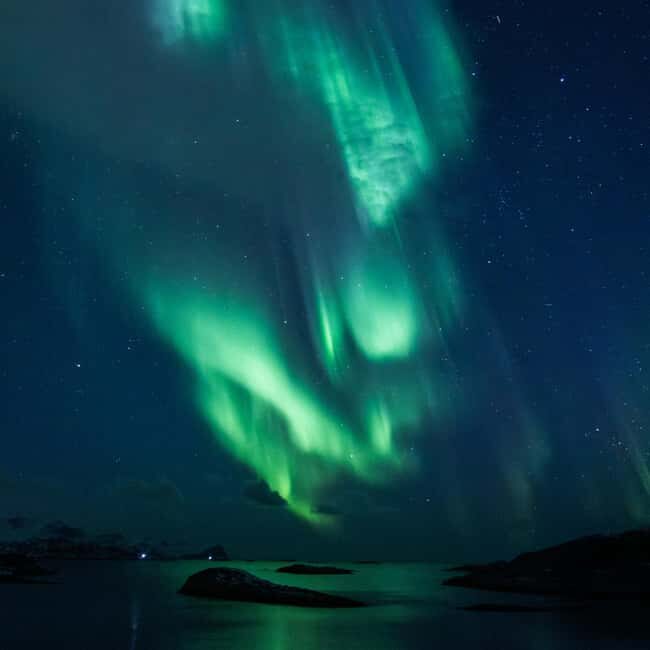 Tromsø: Private Northern Lights Minibus Tour with Photos - FAQs