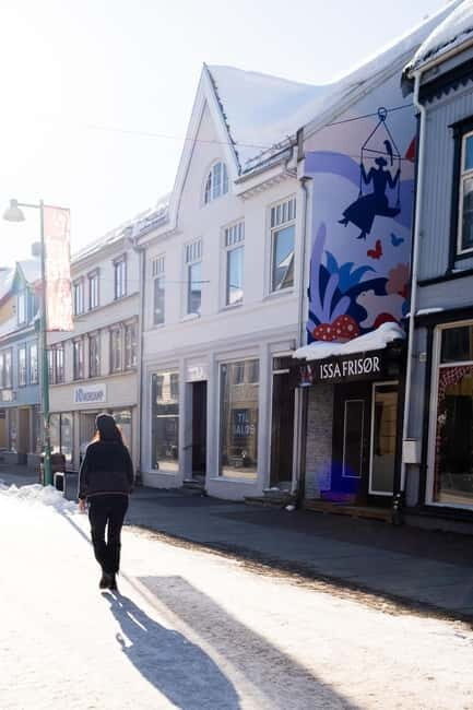 Tromsø: Private Photoshoot in the City Centre - What Can You Expect During the Photoshoot?
