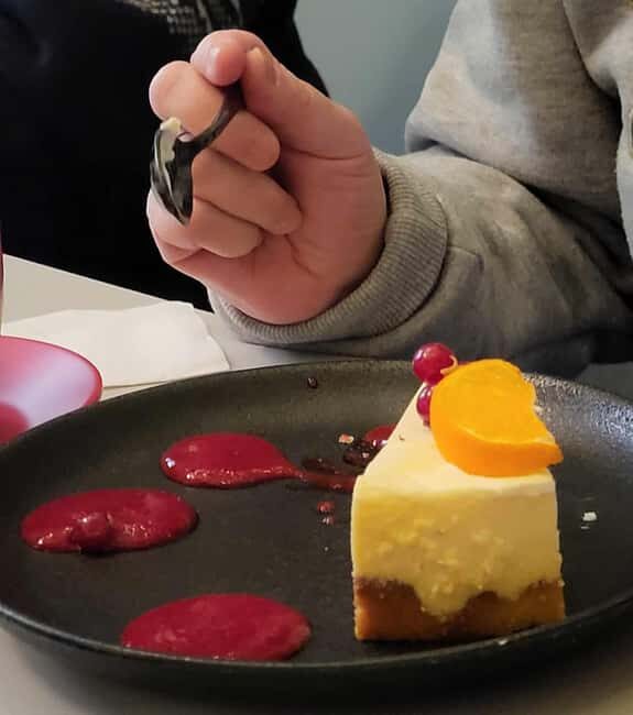 Tromsø Sweet Temptations Tour: Afternoon Tea & Other Sweets - Who Is This Tour Best For?