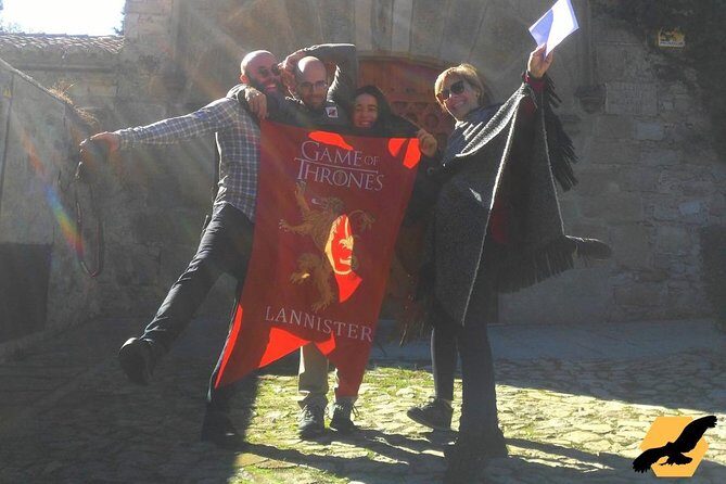 TRON OF THRONES GUIDED VISIT! We are not encyclopedias with legs! - Logistics and Experience Details