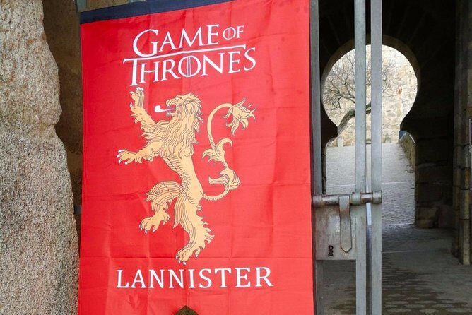 TRON OF THRONES GUIDED VISIT! We are not encyclopedias with legs! - What Travelers Say