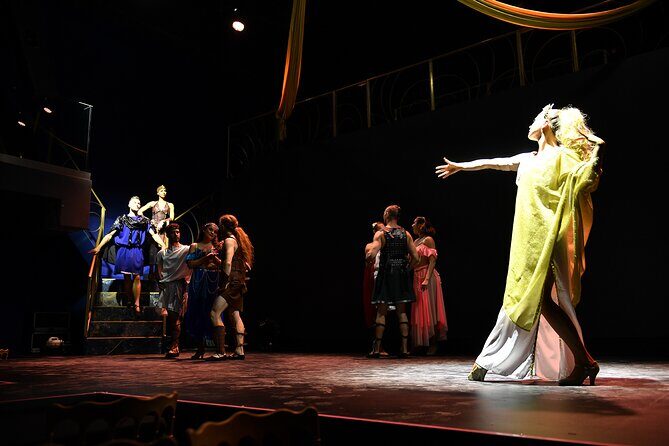 Troy Dinner-Show - FAQs About the Troy Dinner-Show