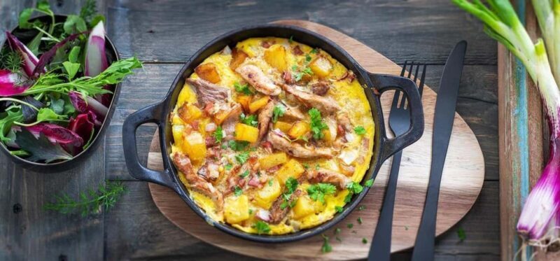 True Berlin Flavors Street Food Tour at Alexanderplatz - Key Points