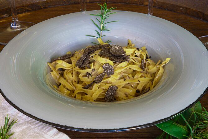 Truffle Hunting & Truffle Cooking Class - Who Is This Tour Best For?