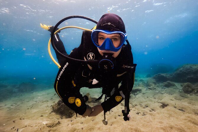 Try diving in Lanzarote Beginners 2 dives - Costa Teguise - Key Points