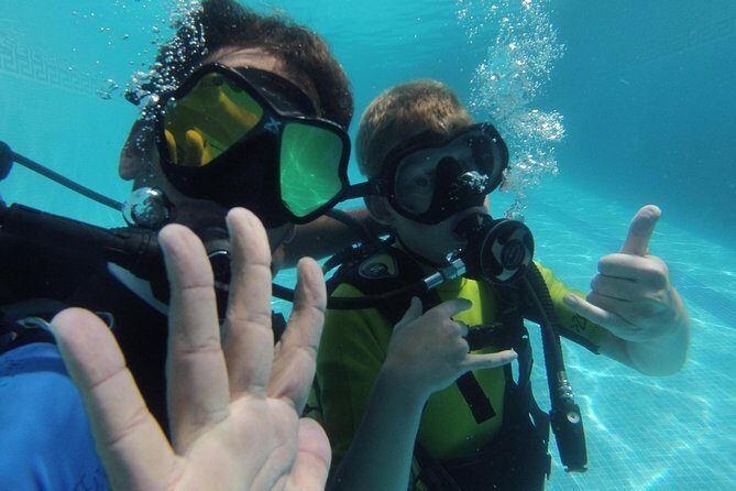 Try Scuba Diving in Lanzarote (No experience needed) - Who Should Consider This Tour?