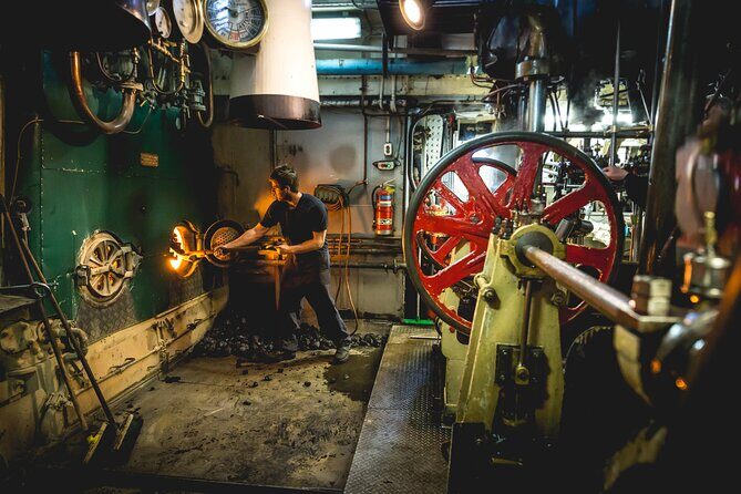 TSS Earnslaw Lake Wakatipu Steamship Cruise from Queenstown - In-Depth Look at the Experience