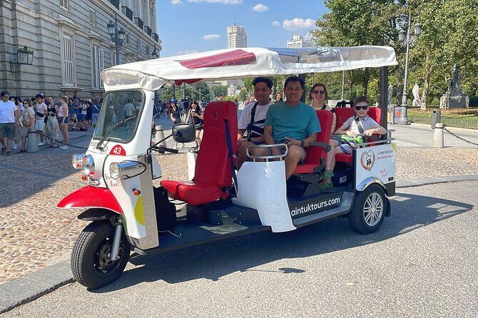 Tuk tuk guided tour in Madrid 3 hours - FAQ