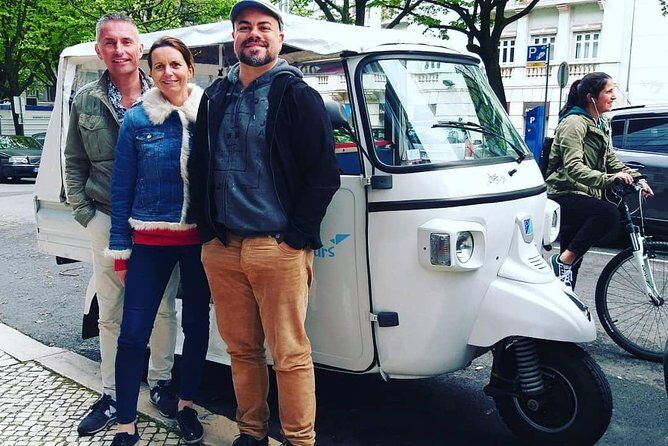 Tuk tuk Lisbon a discovery à la carte without fatigue. Lisbon differently.01 - What Does the Itinerary Cover?