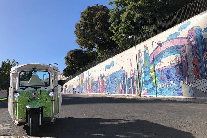 Tuk Tuk Lisbon: Exploring Urban Art 2H or 3H - Who Should Consider This Tour?