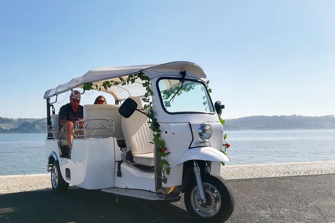 Tuk Tuk Lisbon Guided tour! 100% PRIVATE & PERSONALIZED - Belém Riverfront Without the Typical Hustle