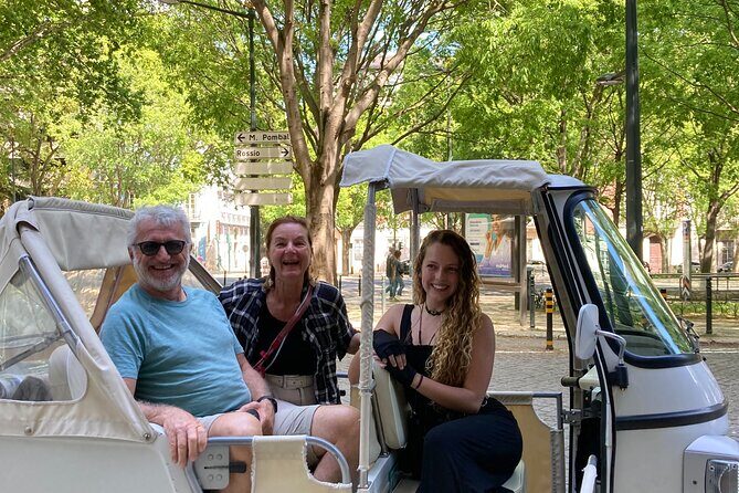 Tuktuk adventure through Lisbon - FAQ
