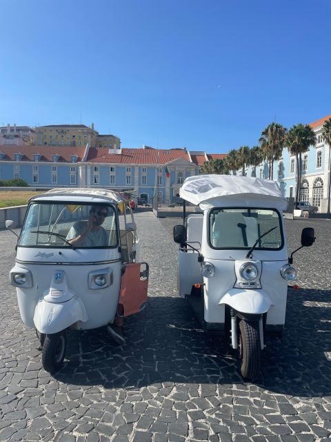 Tuktuk tour in lisbon - viewpoints - street art - churches - Final Thoughts