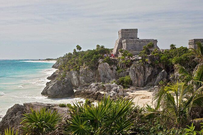Tulum Mayan Ruins & Turtle Habitat Swim: Round Trip from Tulum City - Exploring Tulum’s Maya Ruins