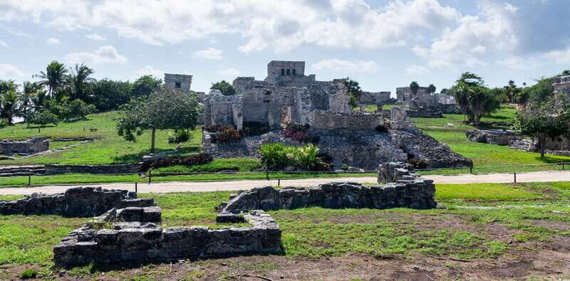 Tulum's Historical Treasures: A Private Walking Tour - Breakdown of the Itinerary and Its Value