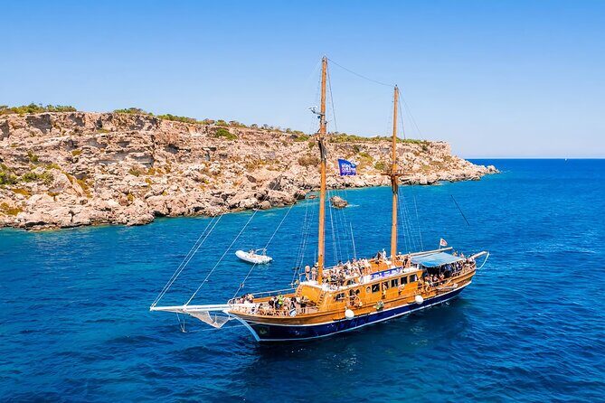 Turkish Gullet Cruise to Gozo and Comino with Lunch and Transfers - Key Points