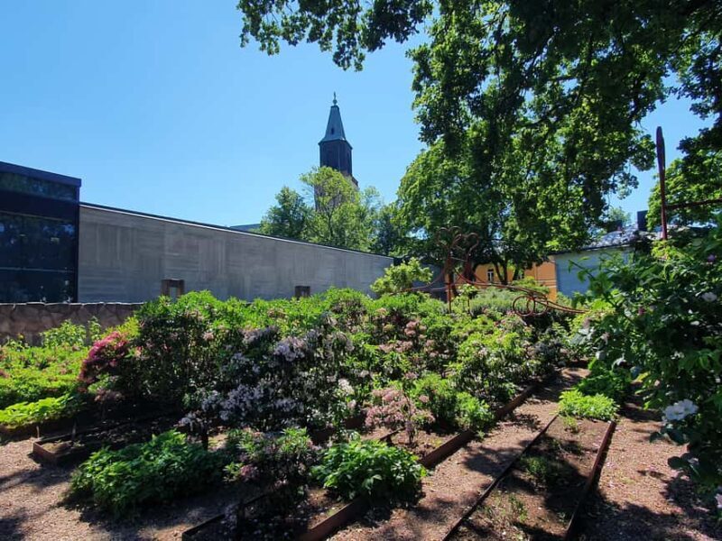 Turku: Aura River Guided Walking Tour with Coffee Break - Practical Details and Considerations