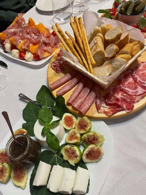 Tuscan Brunch & Organic Wines - Who Will Love This?