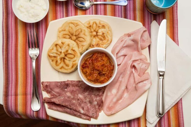 Tuscan Lunch & Winery Tour with Tasting in San Gimignano - Why This Tour Works Well